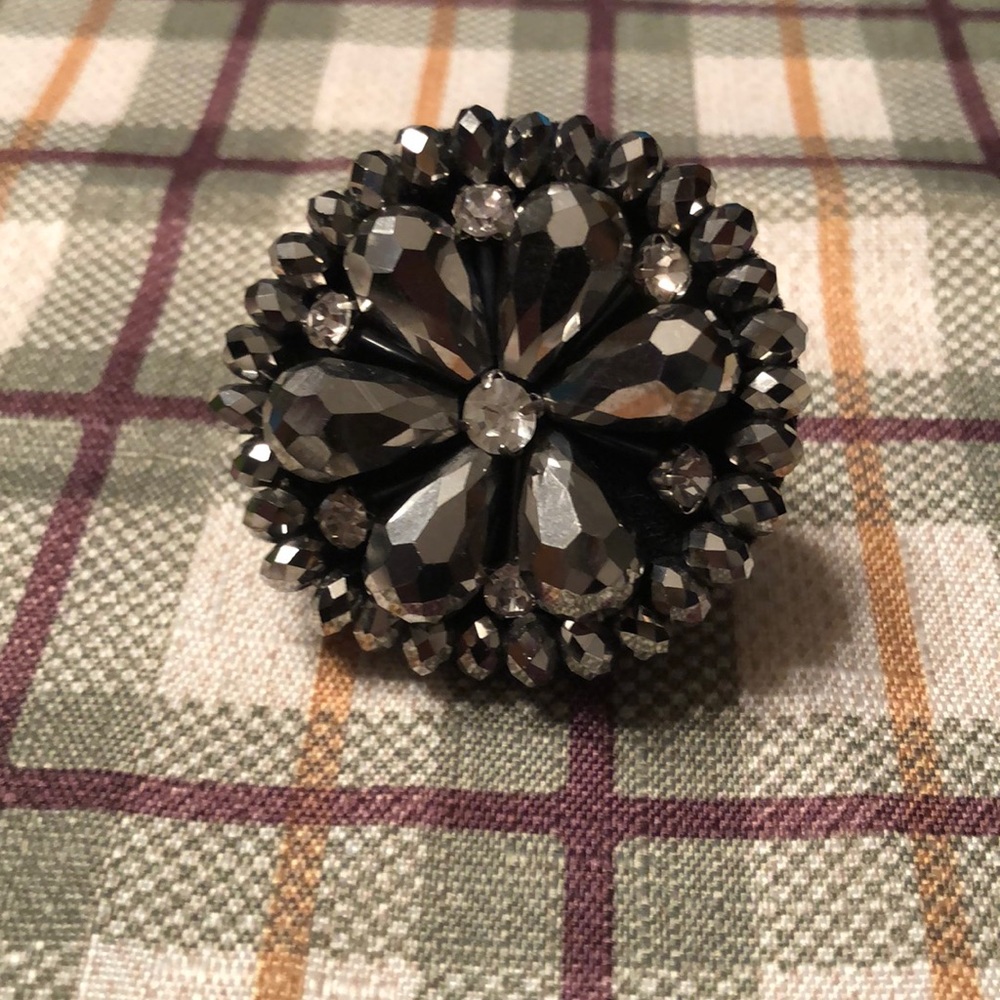 Jeweled ring - Picture 2 of 4
